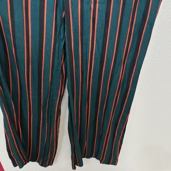 NWT WildāFableĀ Stripedā3/4āSleeveāPantāJumpsuitāSizeāS - Picture 3 of 7